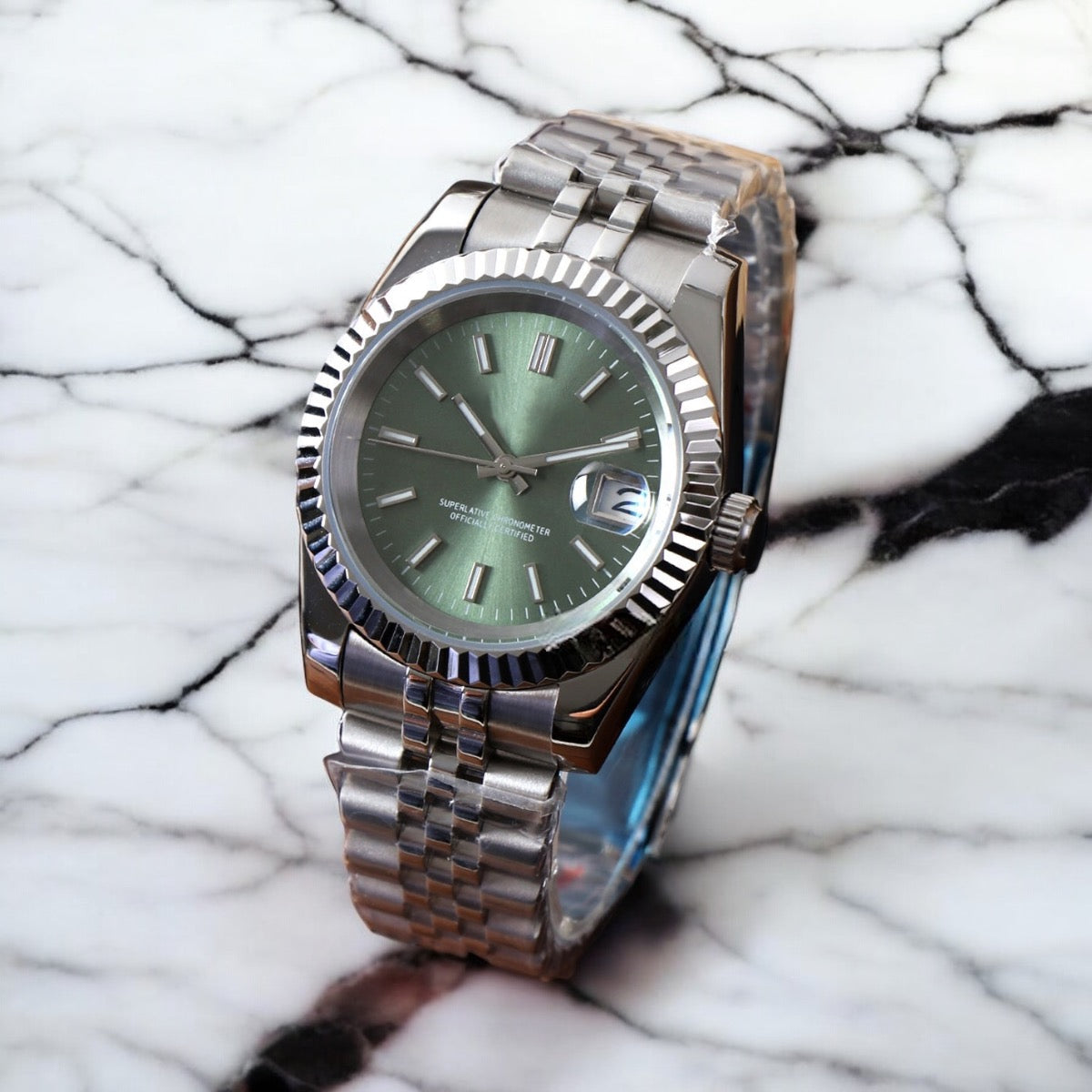 SEIKODATE | VERT
